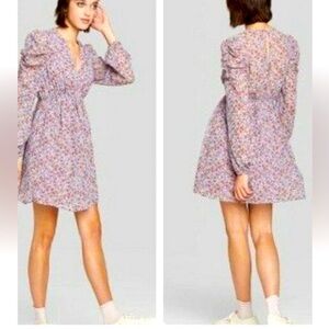 NWT Lilac Floral cottagecore mini dress w/deep V-neck. Puffed sleeves Wild Fable